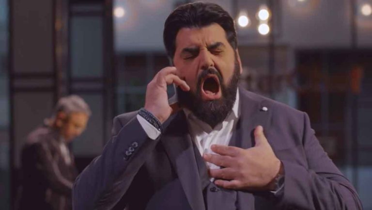 MasterChef. I The Jackal sbagliano la carbonara e i giudici muoiono. Video