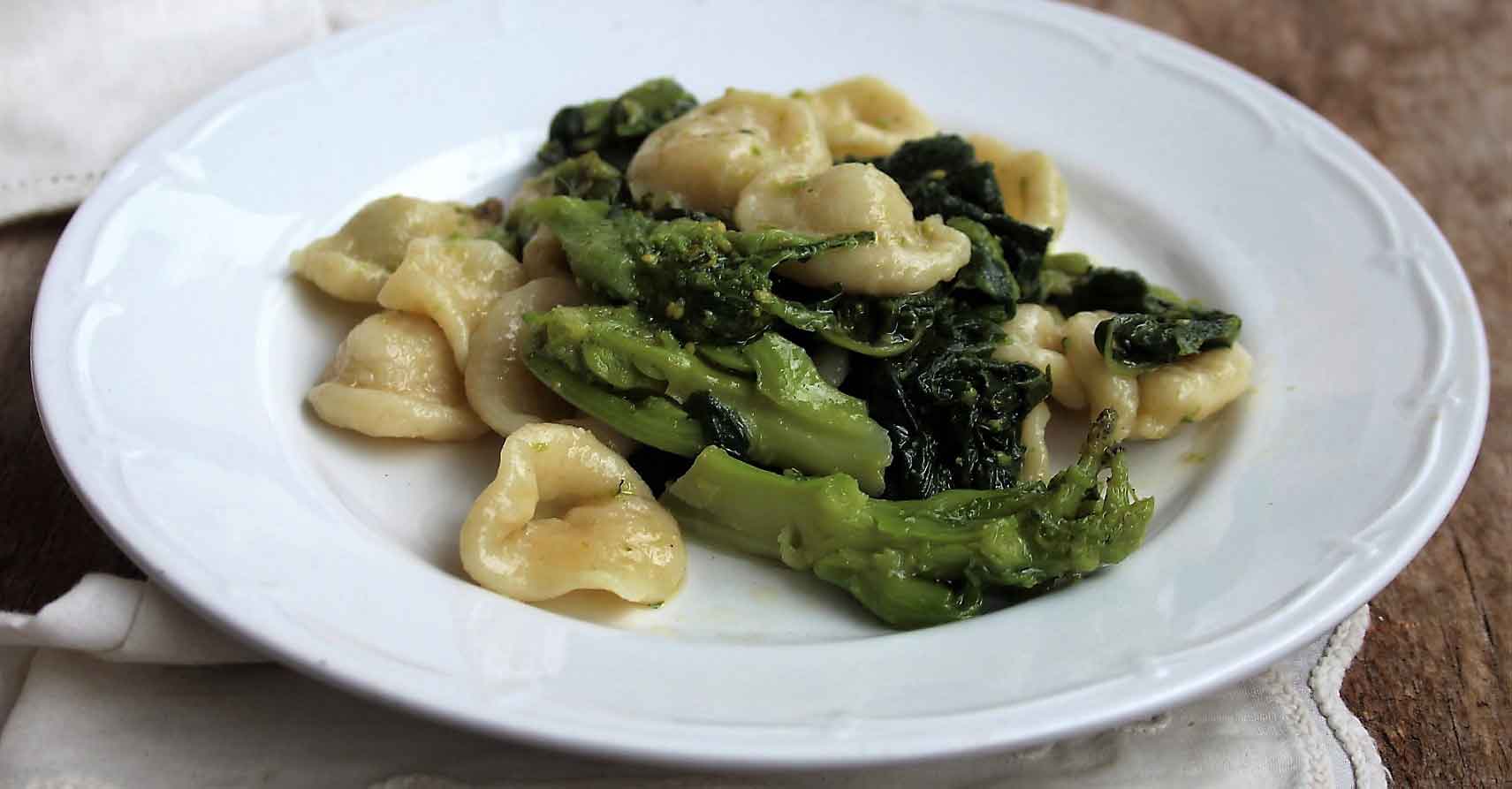 Orecchiette con le cime di rapa, ricetta originale spiegata in 5 punti