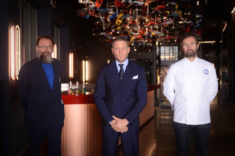 Milano. Carlo Cracco lascia Lapo Elkann per aprire il bistrot in Victor Hugo