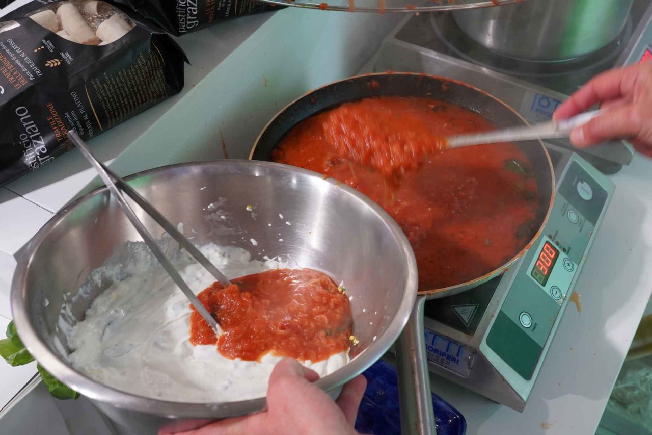 Paccheri con la ricotta fresca: la ricetta perfetta di ...