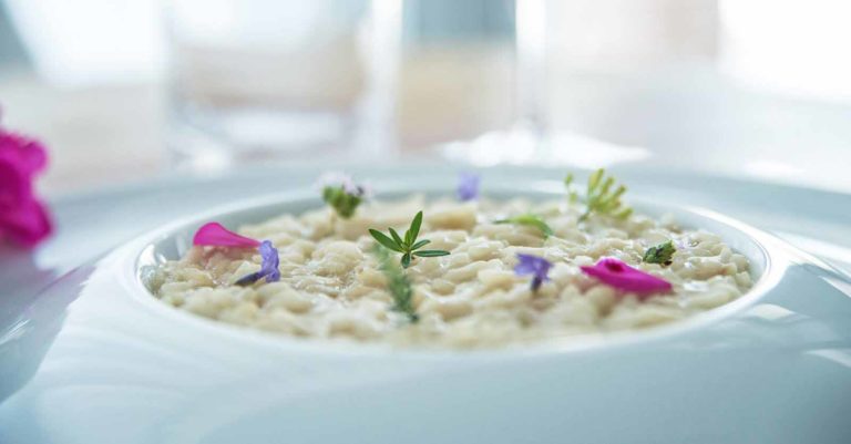 Ricetta. Risotto alle erbe, la trota e le sue uova