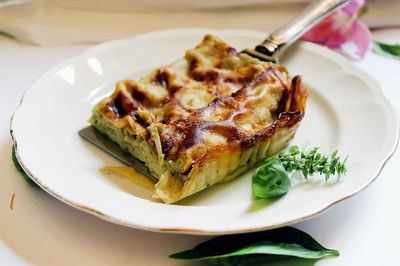 Lasagne al pesto alla Portofino, la ricetta è veloce e inconfessabile