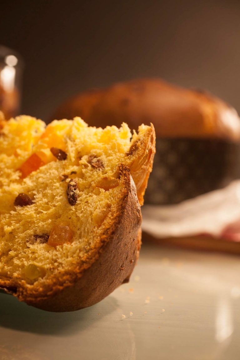 Il panettone e i 5 migliori abbinamenti senza bollicine