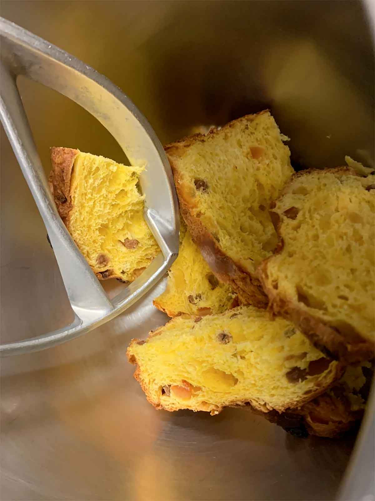 Biscotti con gli avanzi del panettone, la ricetta di Matteo Cunsolo