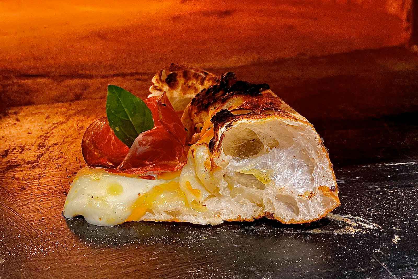 Pizza Contemporanea. Il Campione del Mondo apre Peppe a Parigi