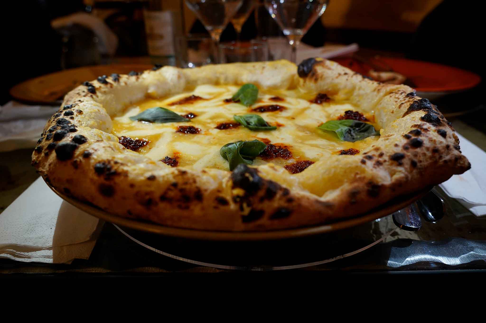 Mangiafoglia, la pizzeria di Pontecagnano che sfida i grandi