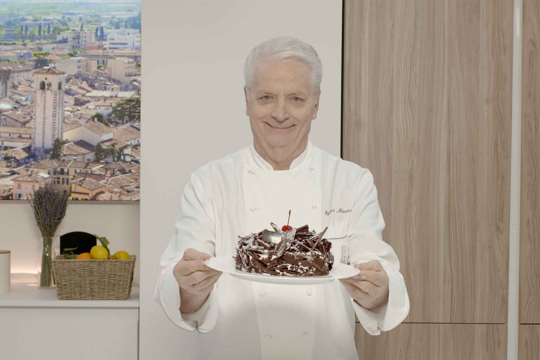 Iginio Massari insegna la pasticceria online