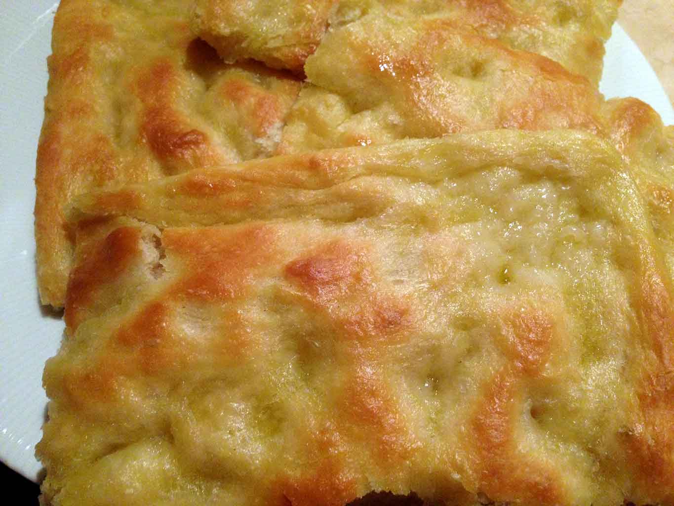 Lezioni di Pizza. Focaccia, la ricetta facile da fare a casa