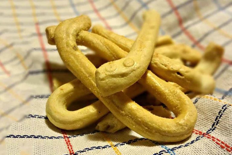 Taralli pugliesi. Video ricetta degli scaldatelli del sindaco di Lucera