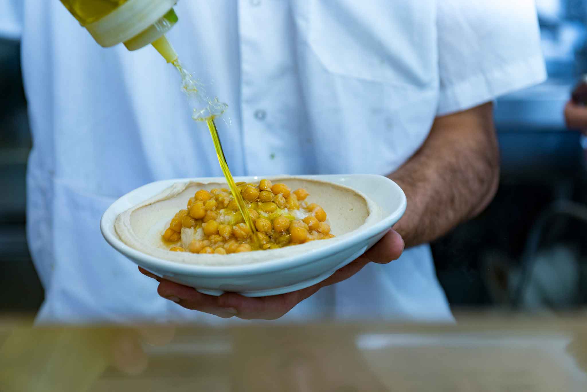 Hummus. Come prepararlo con la ricetta di Ariel Rosenthal