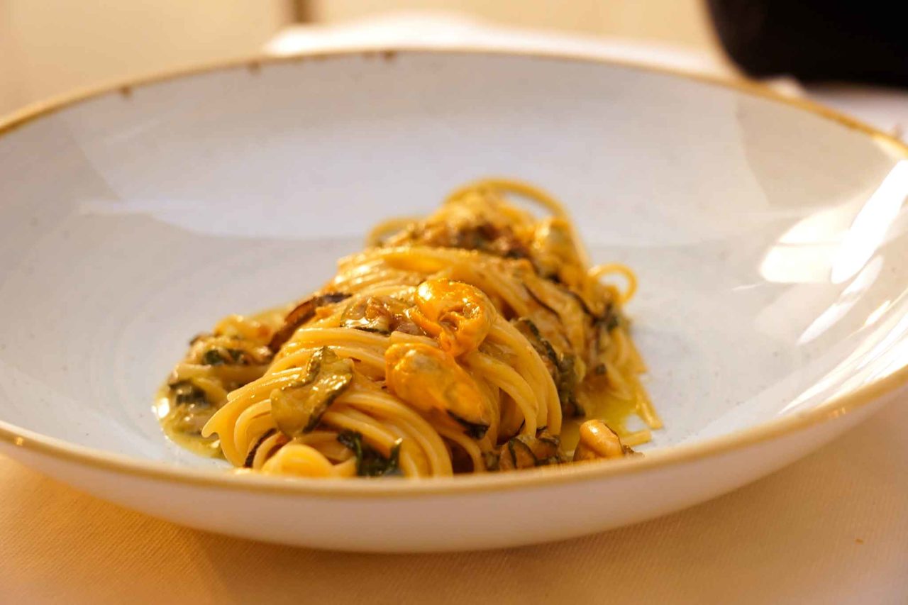 pasta alla nerano con cozze