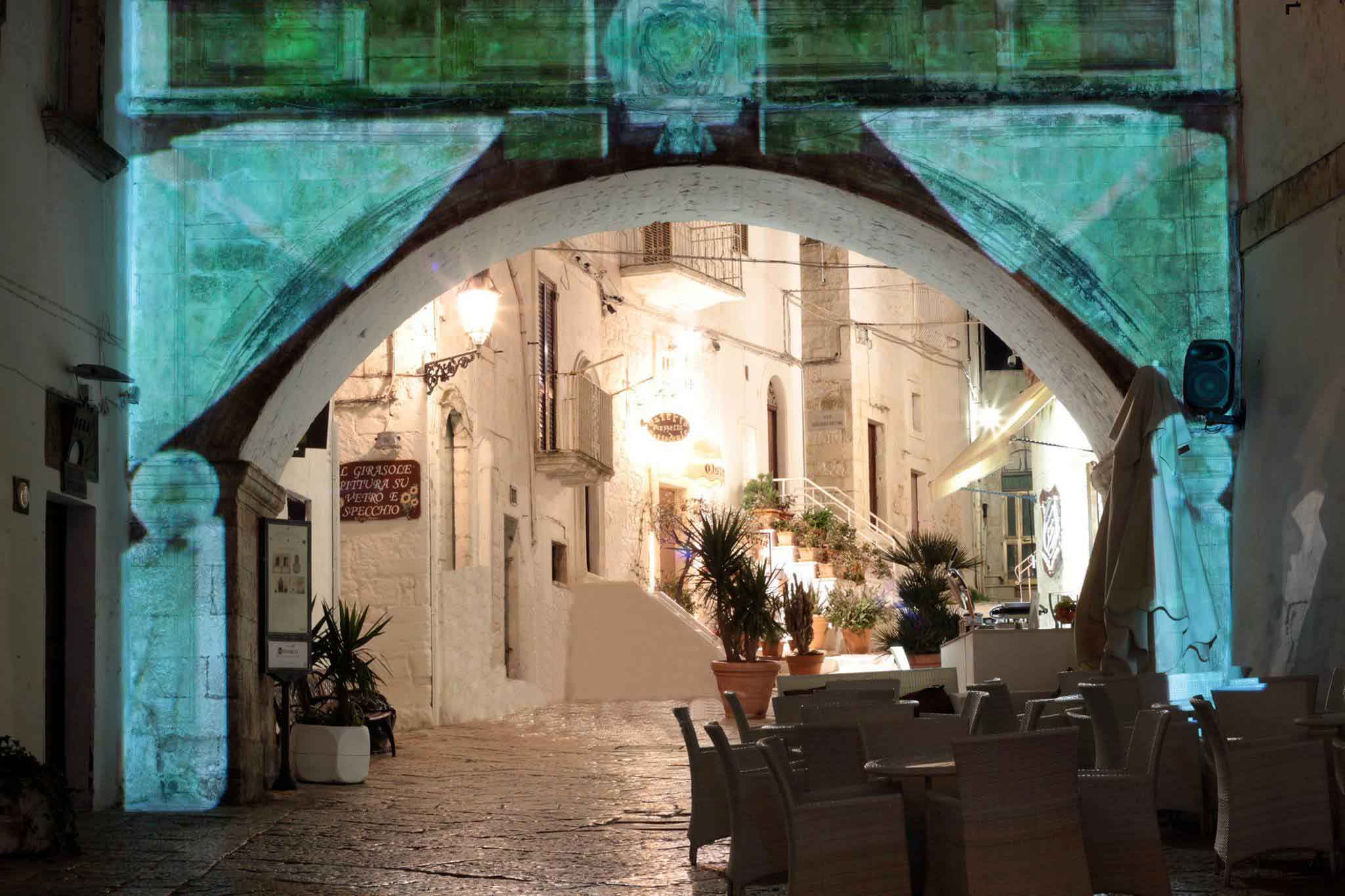 Ostuni. Ristorante Piazzetta Cattedrale: per sottrarsi al dominio dei locali turistici