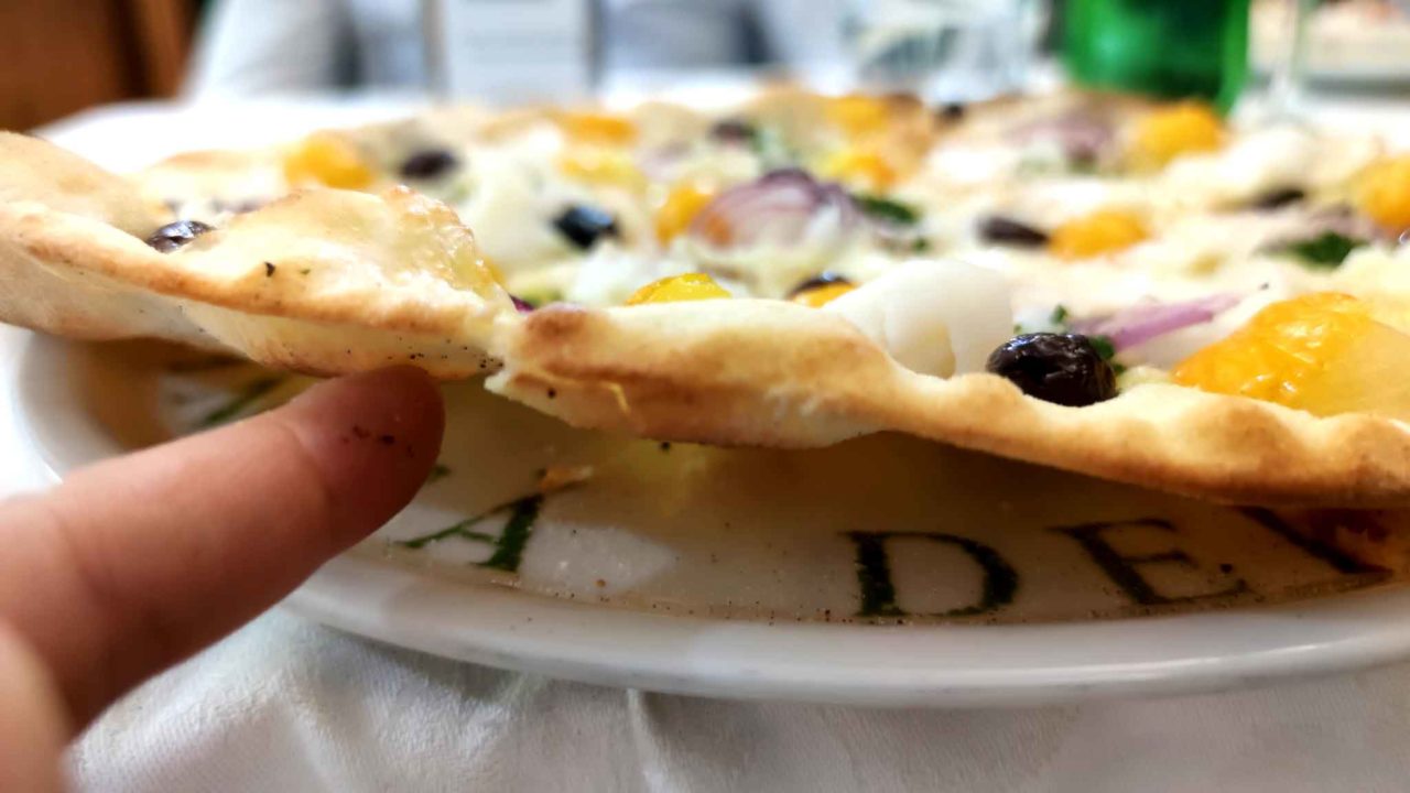 Pizza al baccalà terrazza Ciampini