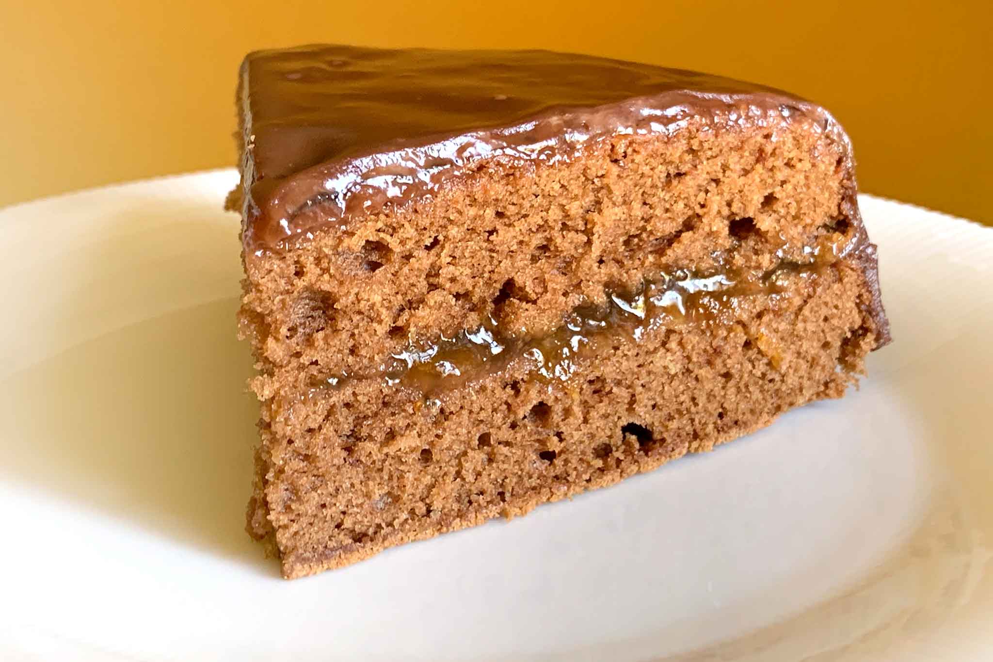 Torta Sacher: ricetta del dolce al cioccolato che rende vana ogni resistenza