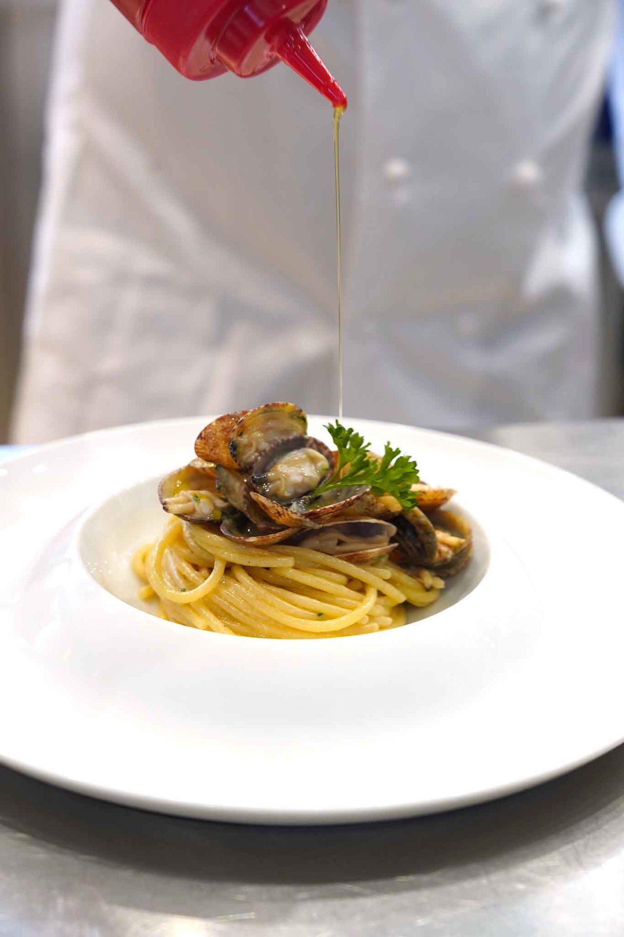 spaghetti alle vongole giro olio