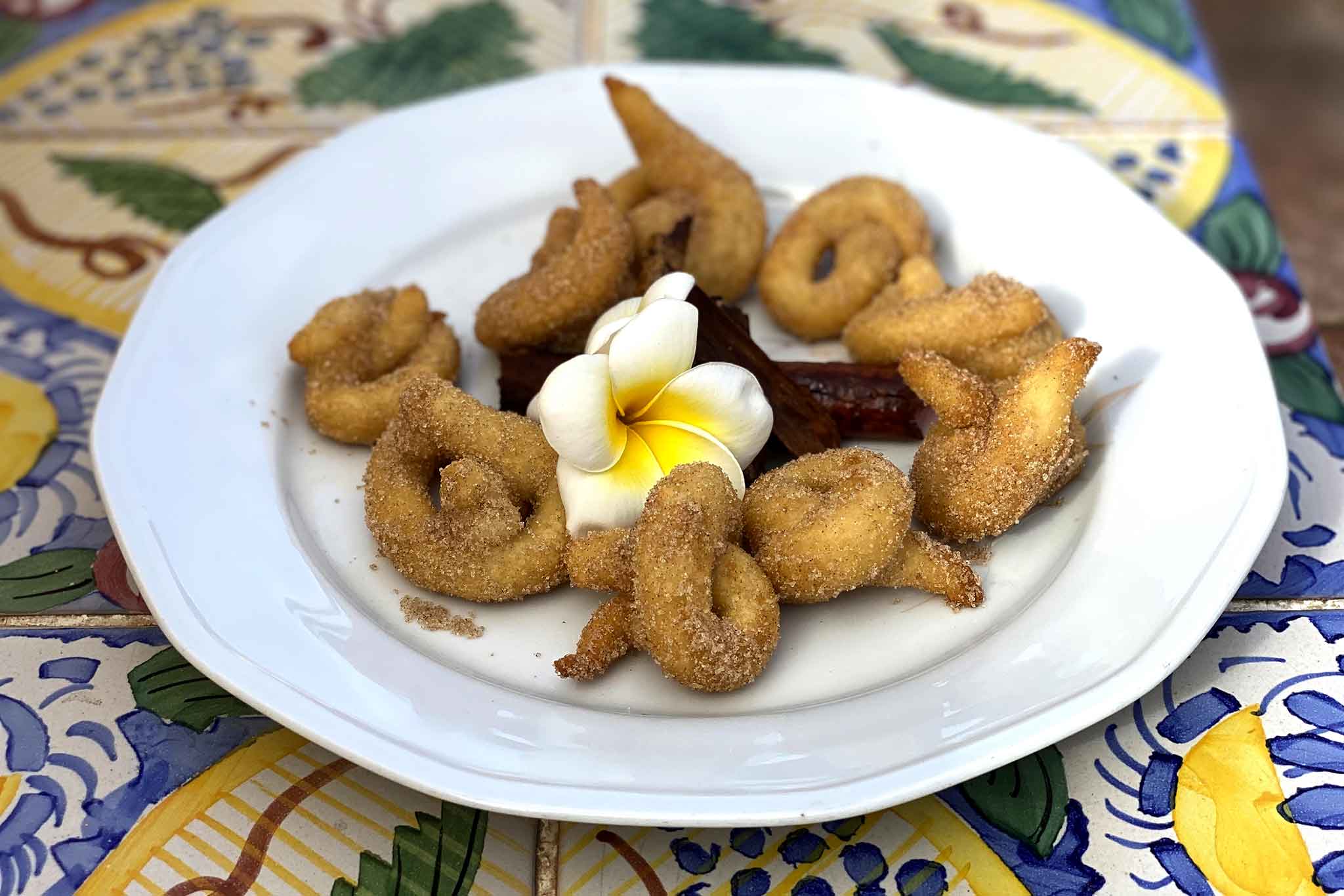 Pasta squadata, la ricetta del dolce delle ricorrenze tipico delle Eolie