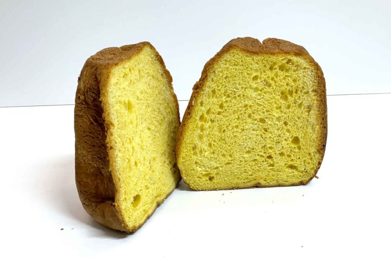 Pandoro artigianale. Recensione del dolce di Natale che va contro corrente