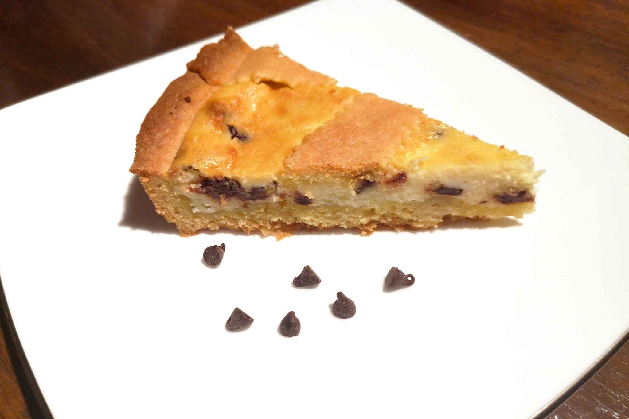 Crostata ricotta e cioccolato, ricetta di un dolce facile che piace a tutti