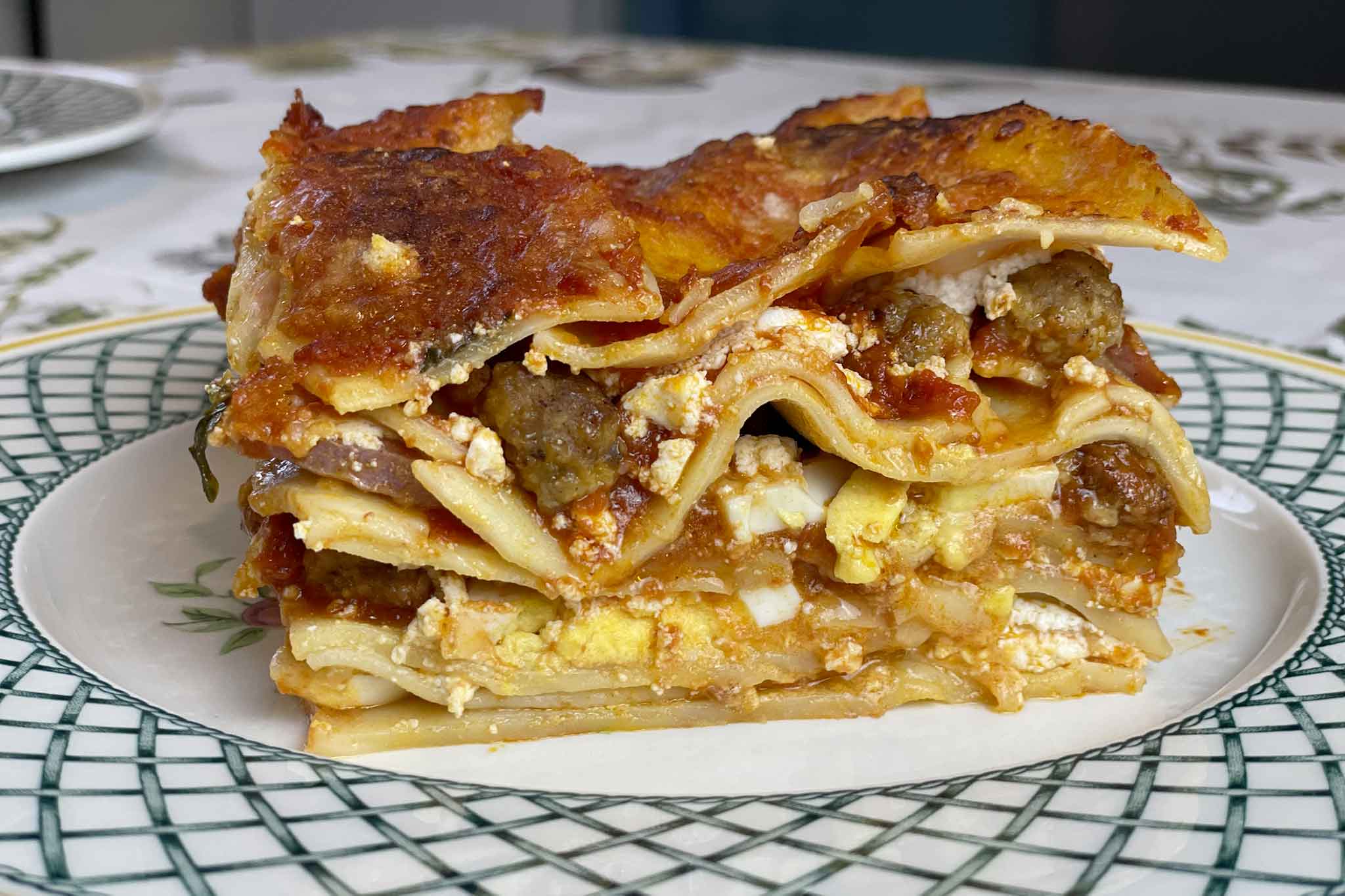 Lasagna napoletana di Carnevale: ricetta facile e leggera passo passo