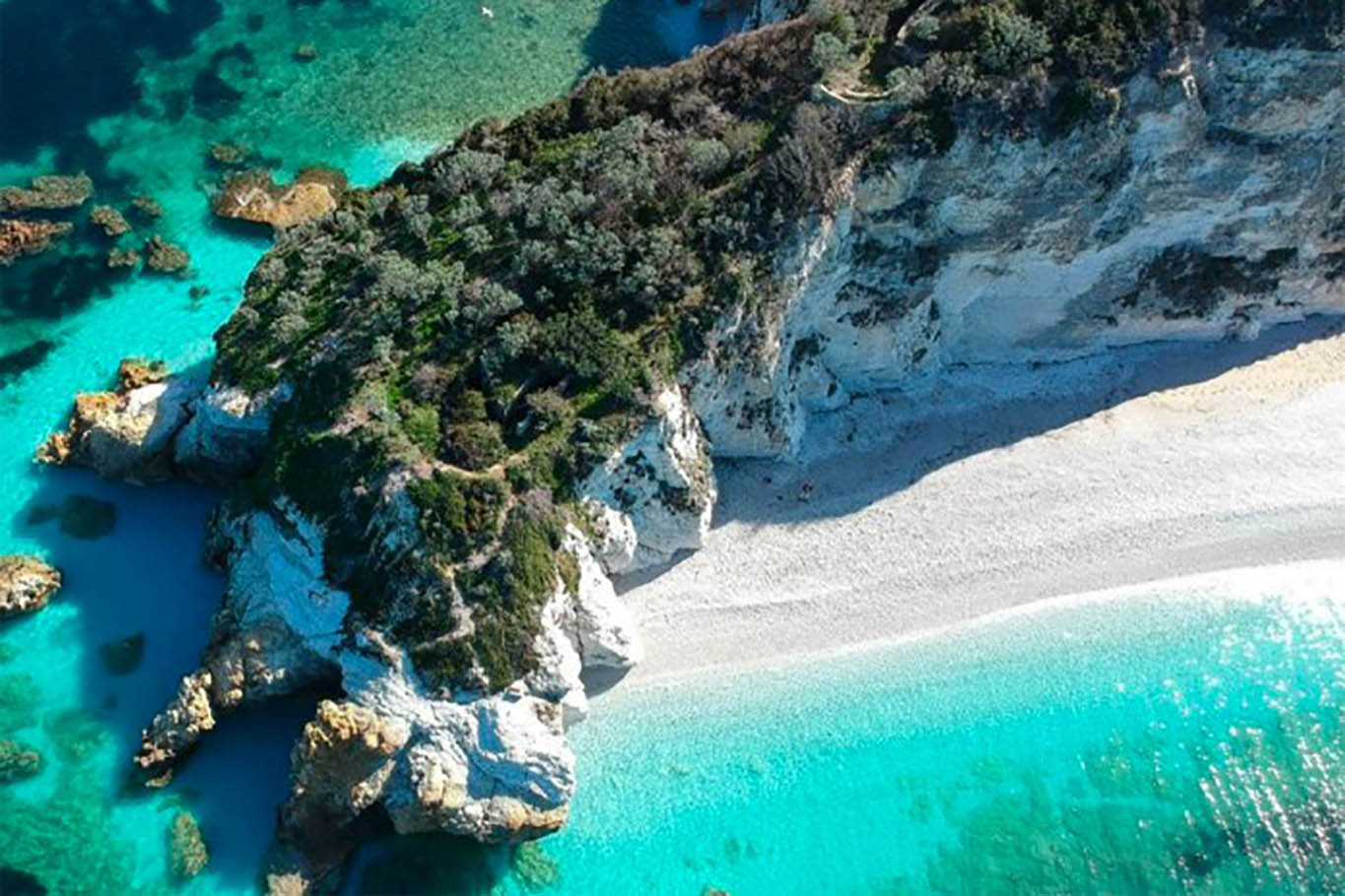 Food for Trash regala una cena sull&#8217;Isola d’Elba a chi raccoglie rifiuti