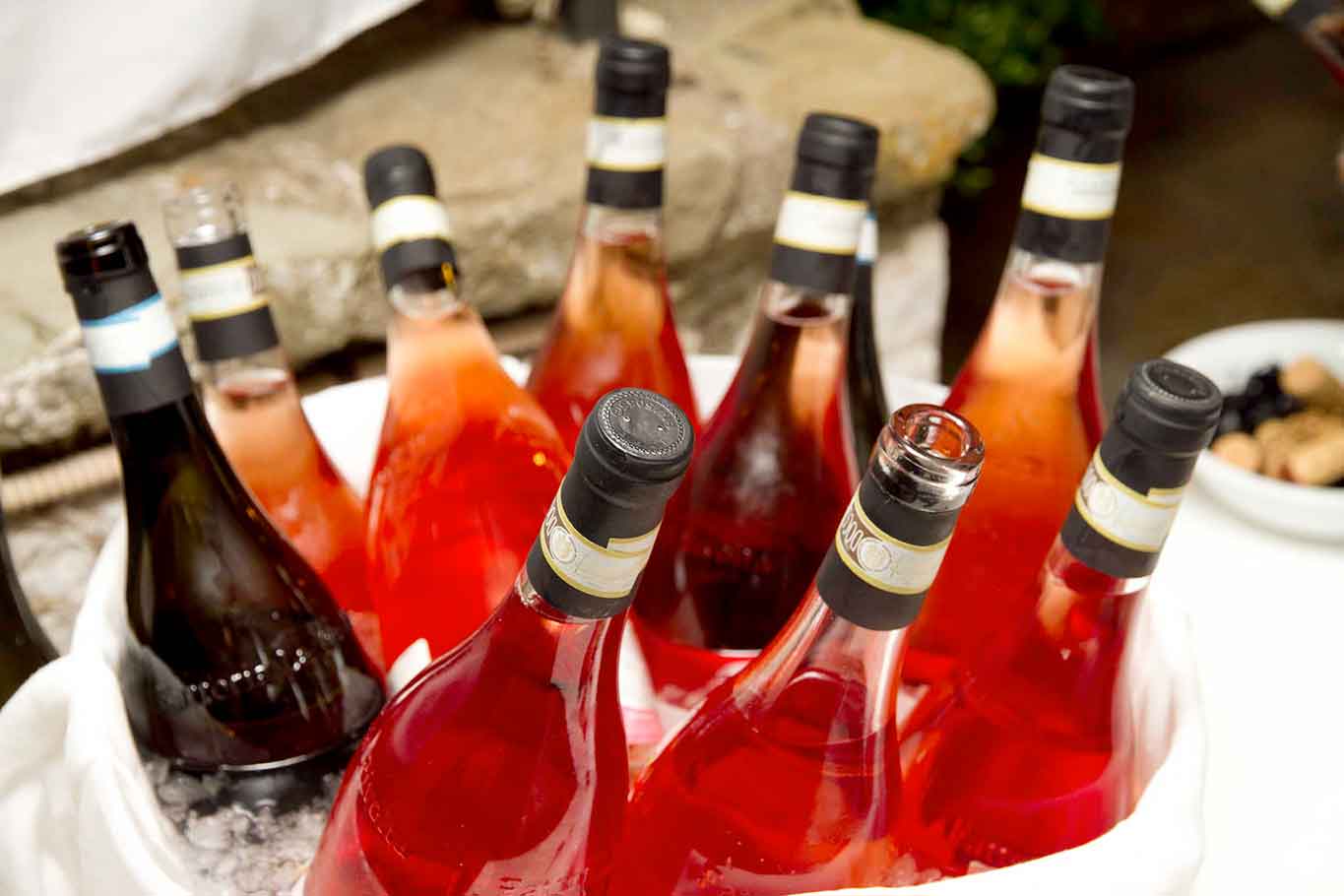 Vino rosato. I 30 migliori rosé da mettere subito in fresco