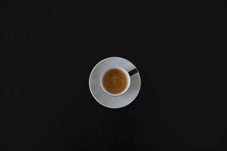 Senza caffè non vai in bagno? Hai ragione, è un lassativo stimolante