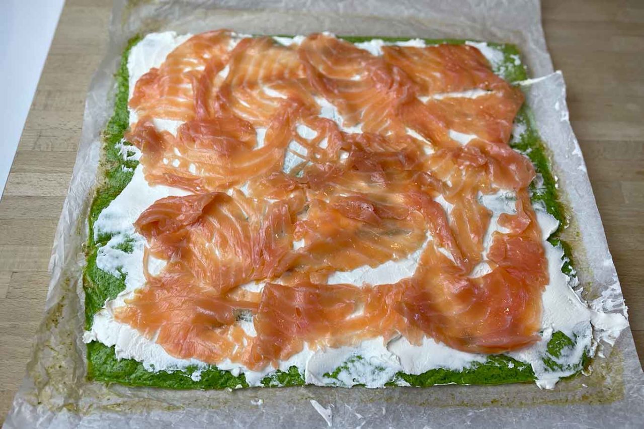 girelle rucola e salmone preparazione per chiusura