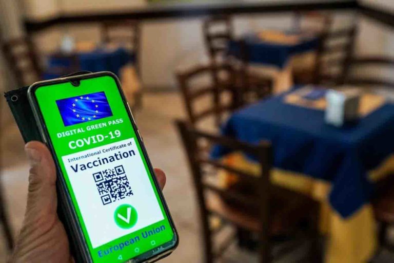 Green pass e circolare del Viminale: guida per locali all&#8217;aperto e al chiuso