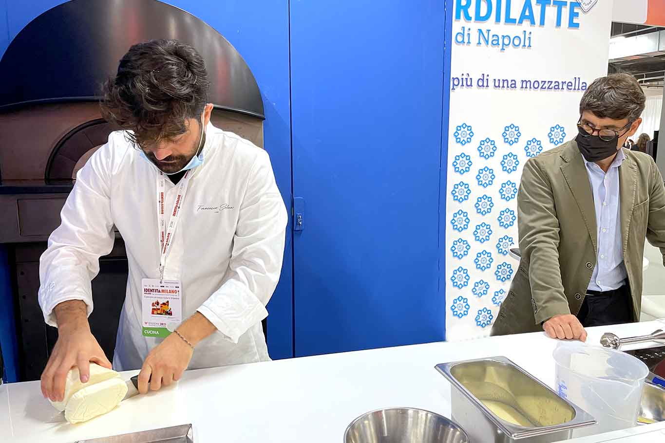 Il fiordilatte è migliore della mozzarella: 3 chef stellati provano a convincerci