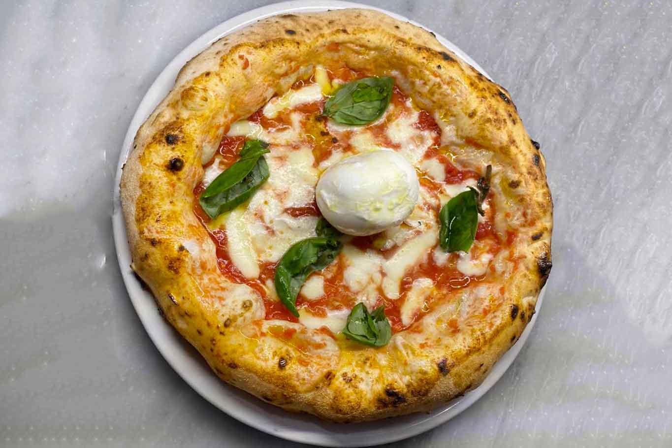 Pizza Michelin: la pizzeria Ciro Cascella 3.0 entra nella Guida 2022