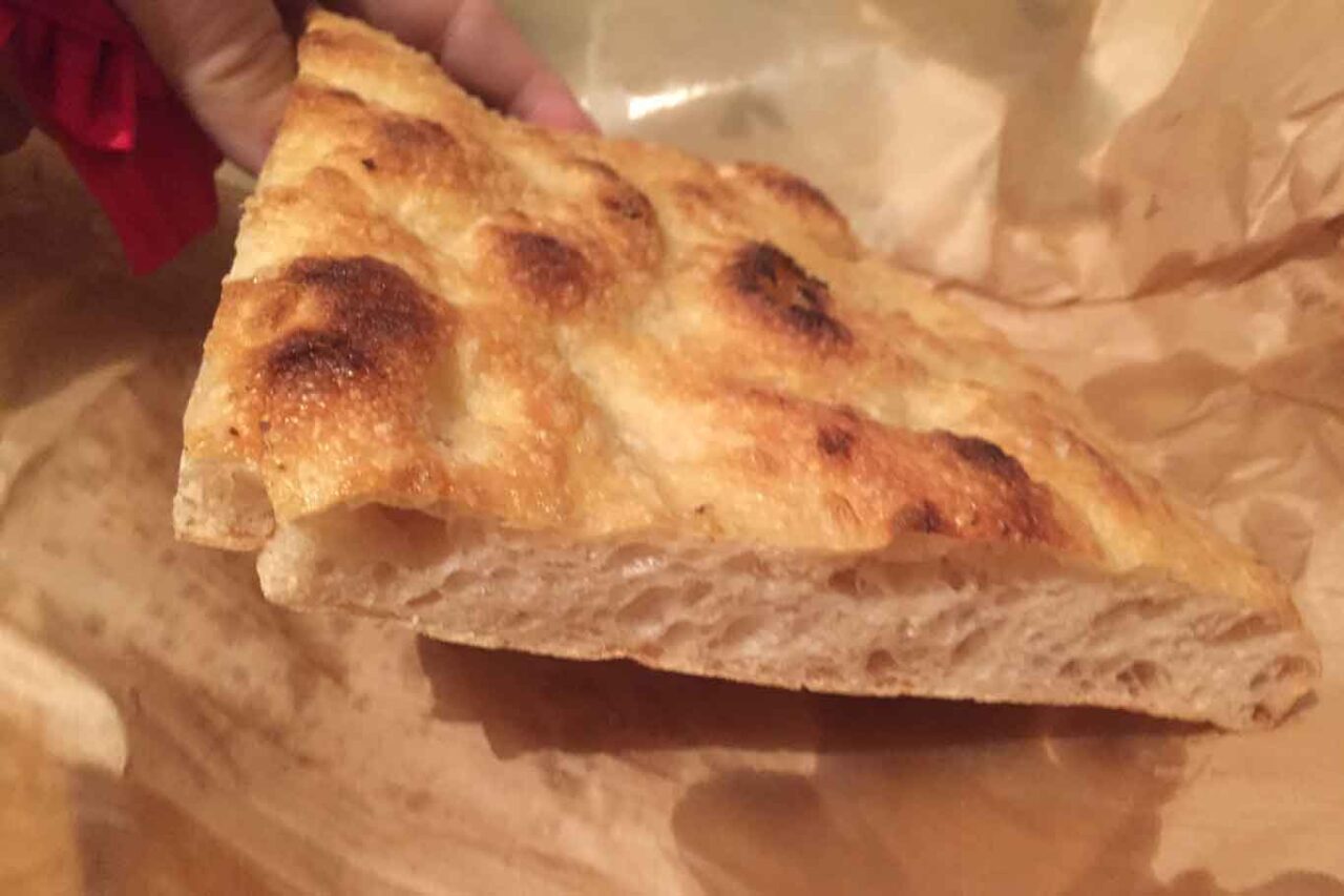 mangio focaccia romana