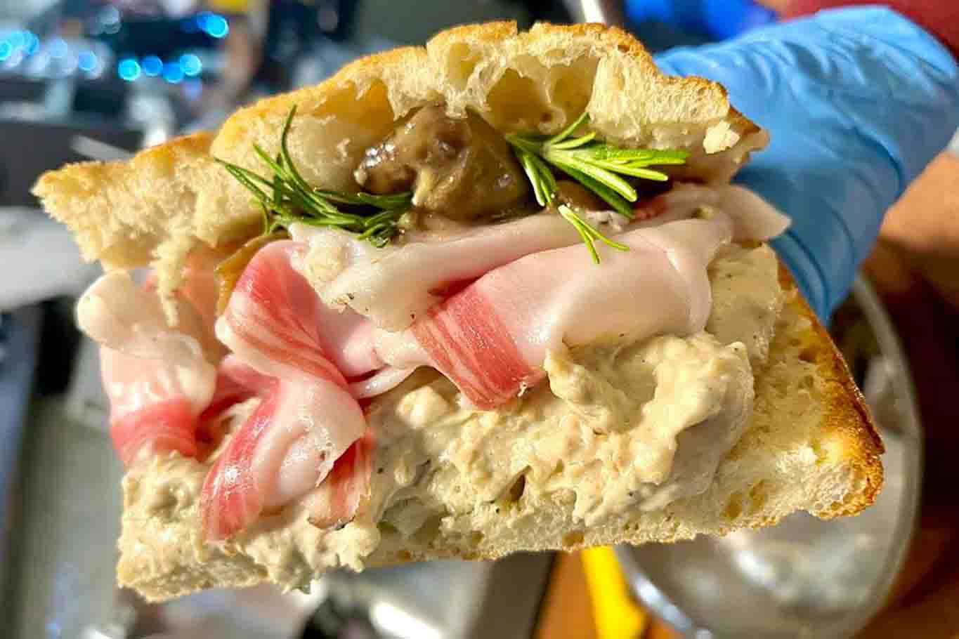 Antico Vinaio Firenze: menu, prezzi, sedi e top ten delle migliori schiacciate