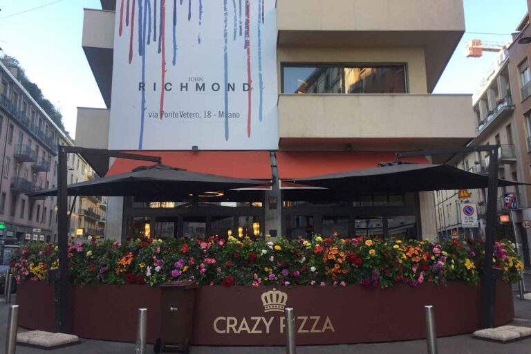 Crazy Pizza di Flavio Briatore apre anche a Milano in Moscova