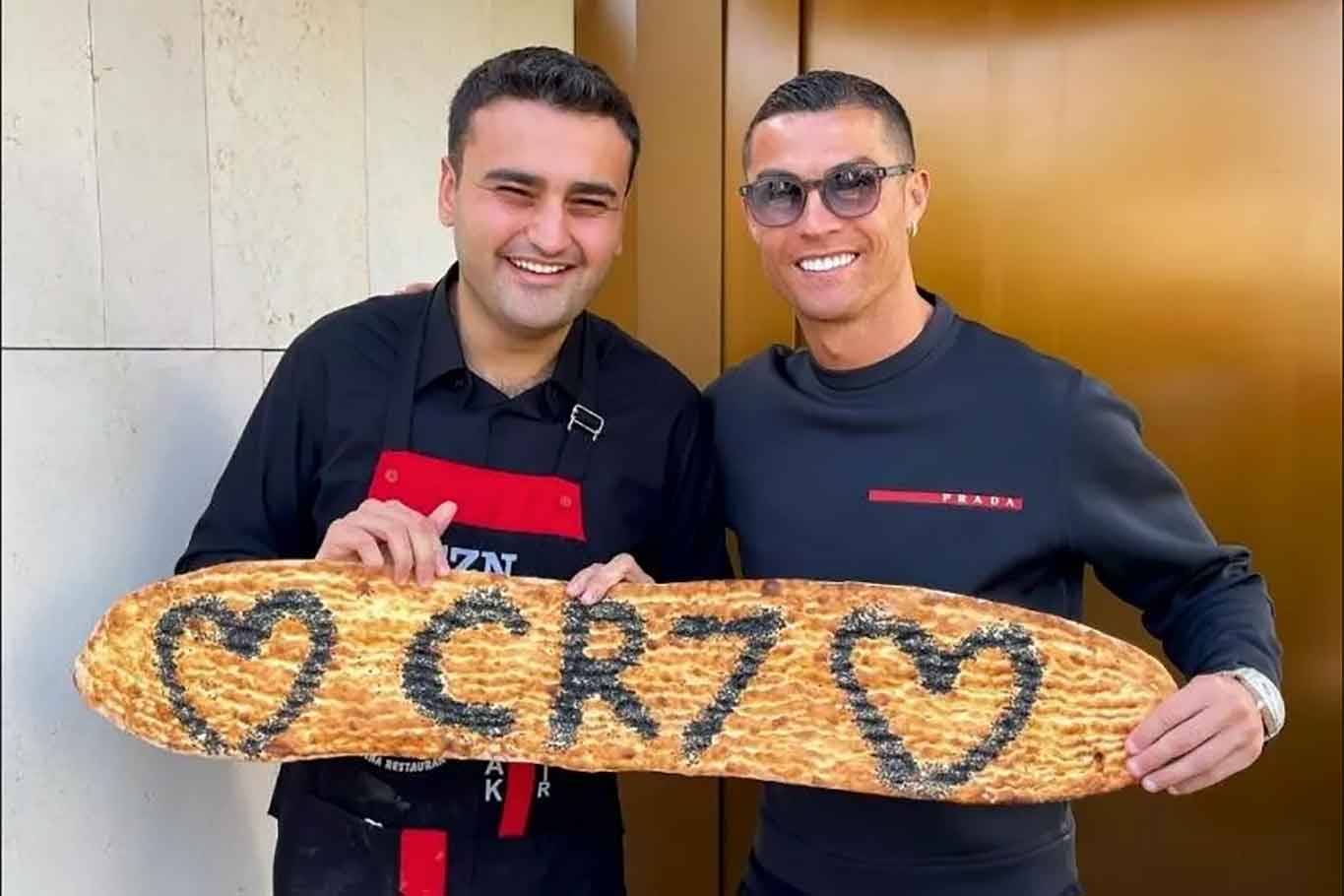 Cristiano Ronaldo apre ristorante a Londra con lo chef TikTok Czn Burak