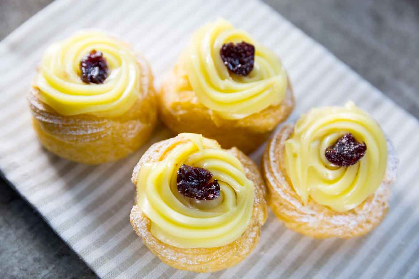 Zeppole di San Giuseppe Mignon: la ricetta al forno per non avere rimorsi