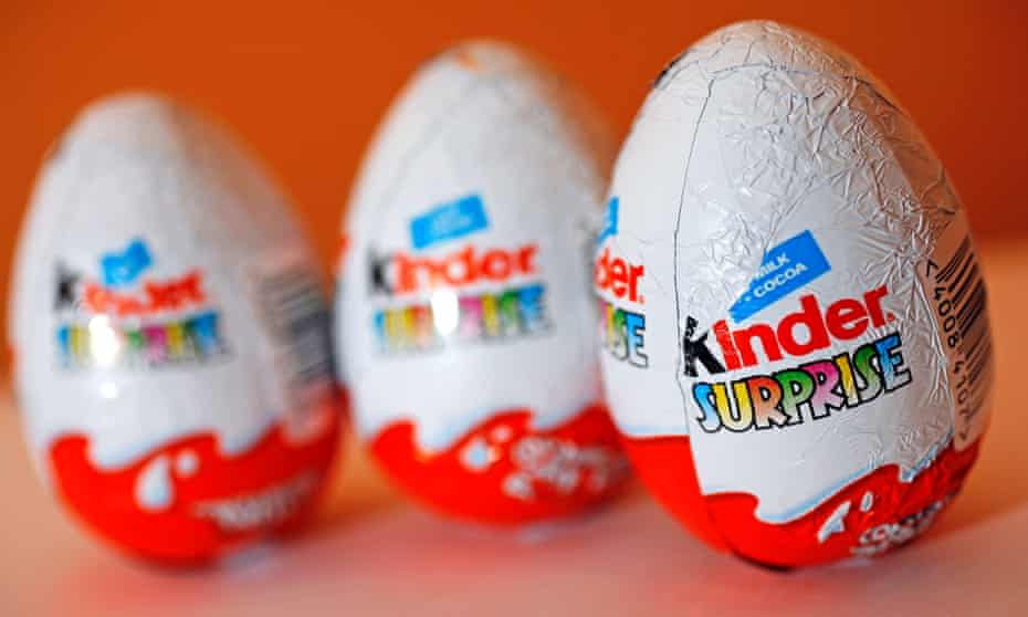 Salmonella e cioccolato: perché sono stati ritirati gli ovetti Kinder Ferrero