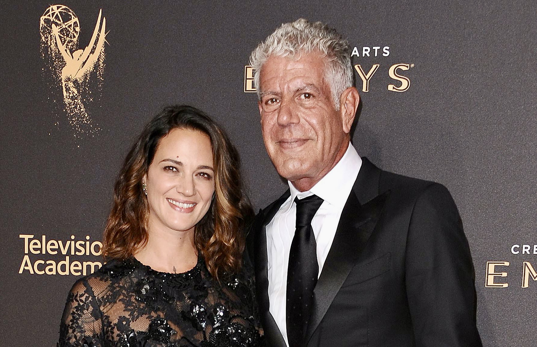 Asia Argento all’ex Bourdain prima del suicidio: &#8220;Smetti di rompere&#8221;