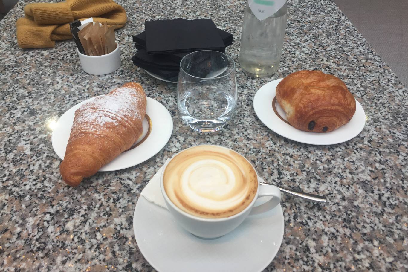 Colazione in centro a Milano, prezzi e classifica dei 10 migliori bar