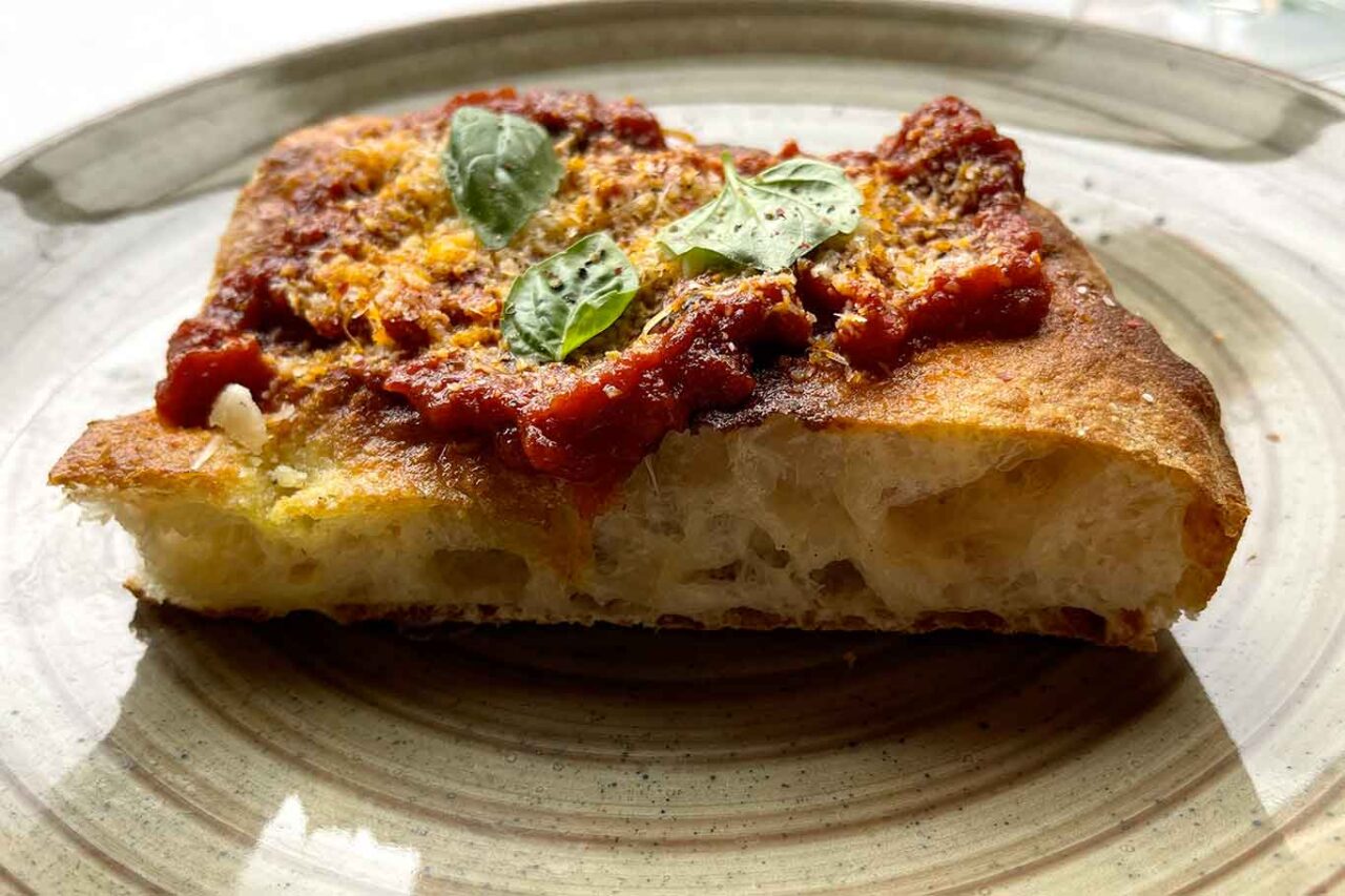 pizzeria il Vecchio e il Mare a Firenze la pizza in pala