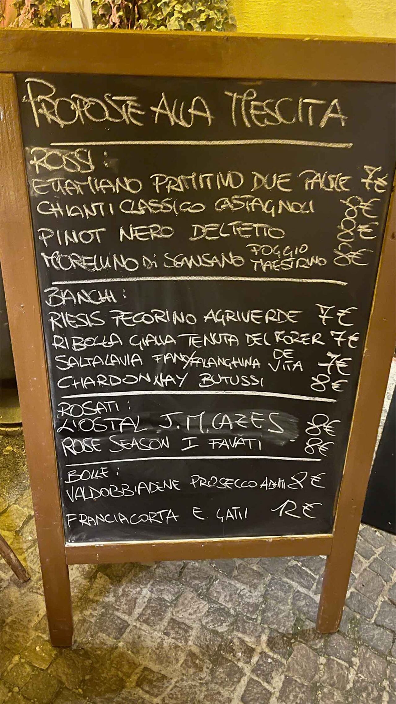 calici della lavagna a Cantina Verace