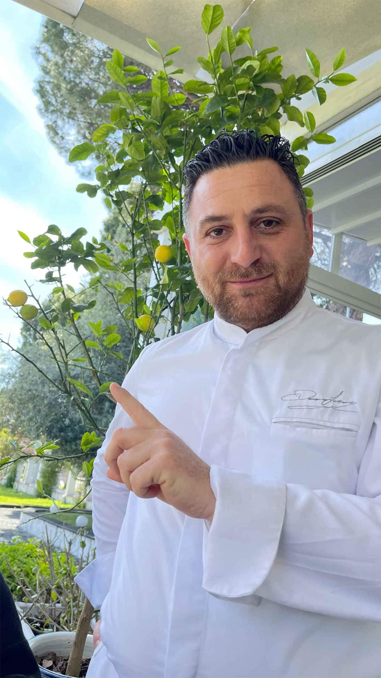 Domenico Iavarone e la pizza dolce al Jose Restaurant a Torre del Greco 