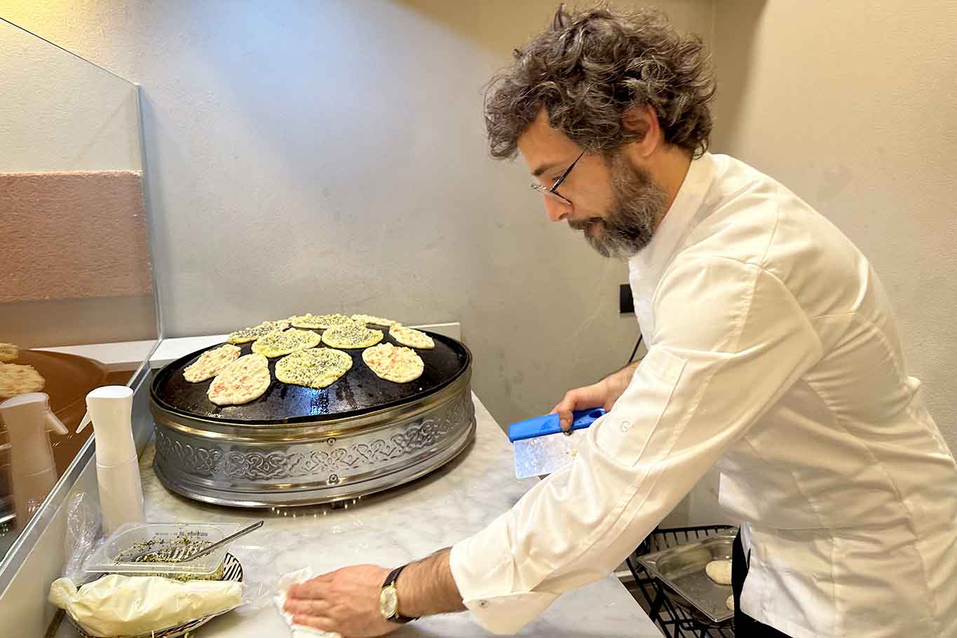 La colazione libanese di Maradona Youssef da Mezè a Milano