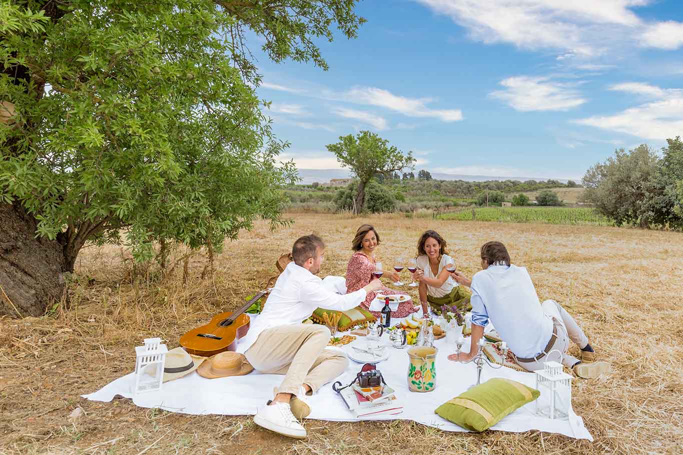 Pausa pranzo. In ufficio, schiscetta etnica con riso e ceci speziato