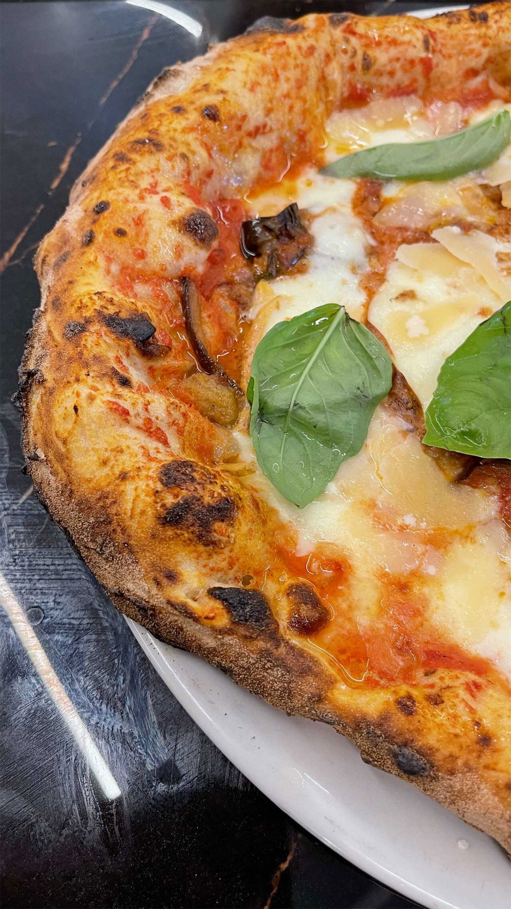 la pizza margherita della pizzeria Anema e Pizza ad Acciaroli