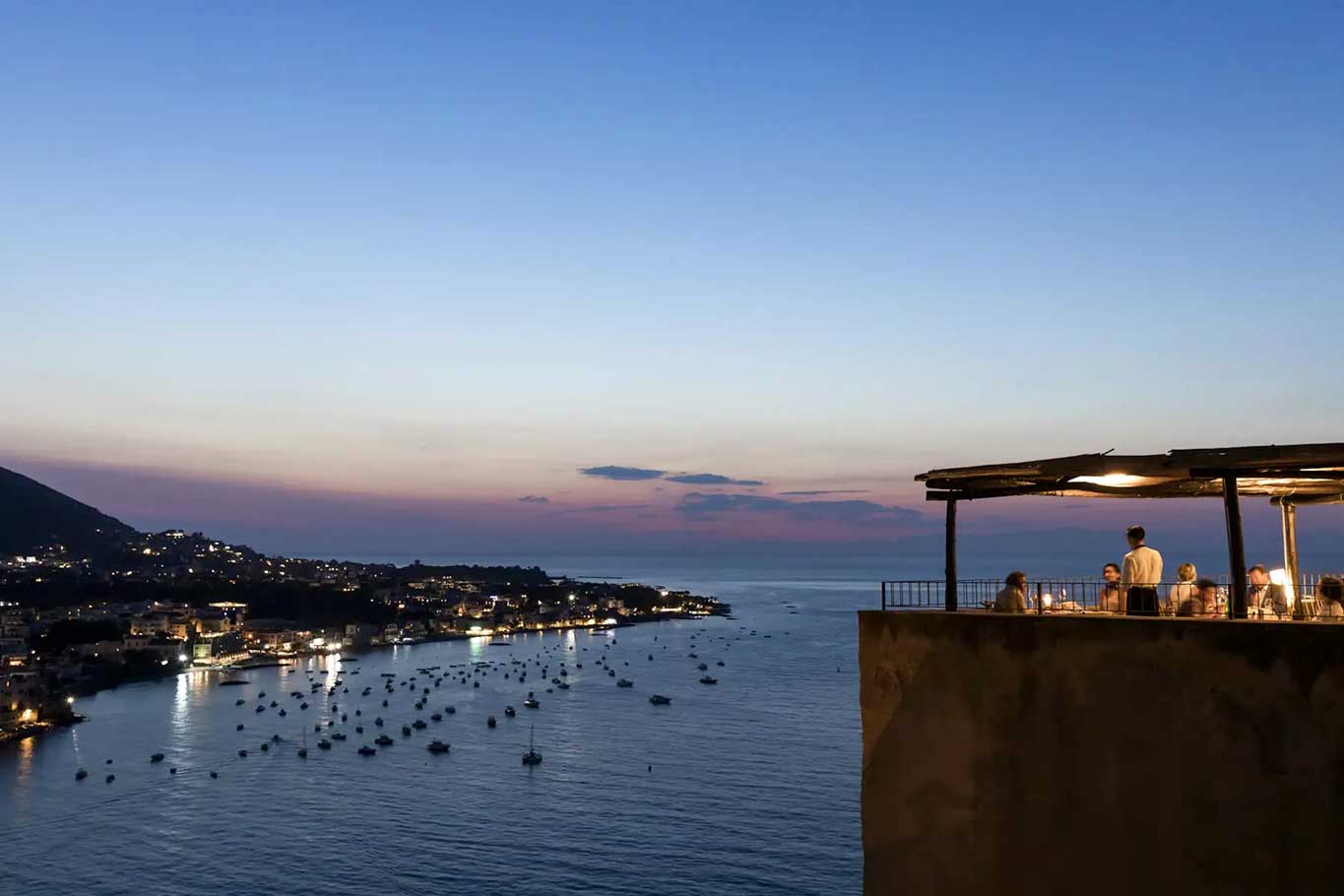 Che cucina e che vista al ristorante Monastero del Castello di Ischia