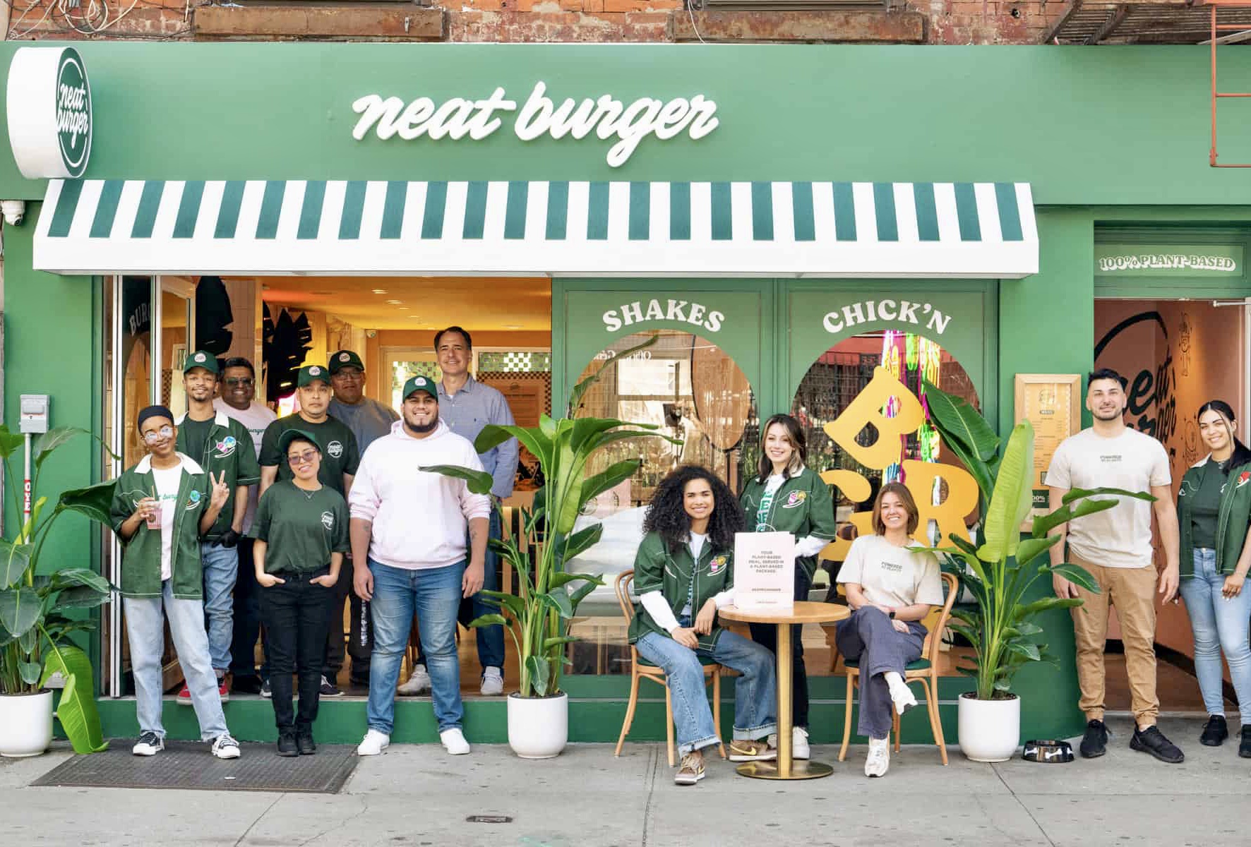 Neat Burger: a Milano il fast food vegano. Ci sarà Leo Di Caprio?