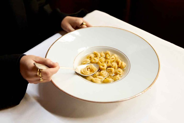 Tortellini in brodo: quanti a testa, la ricetta e tutte le altre risposte