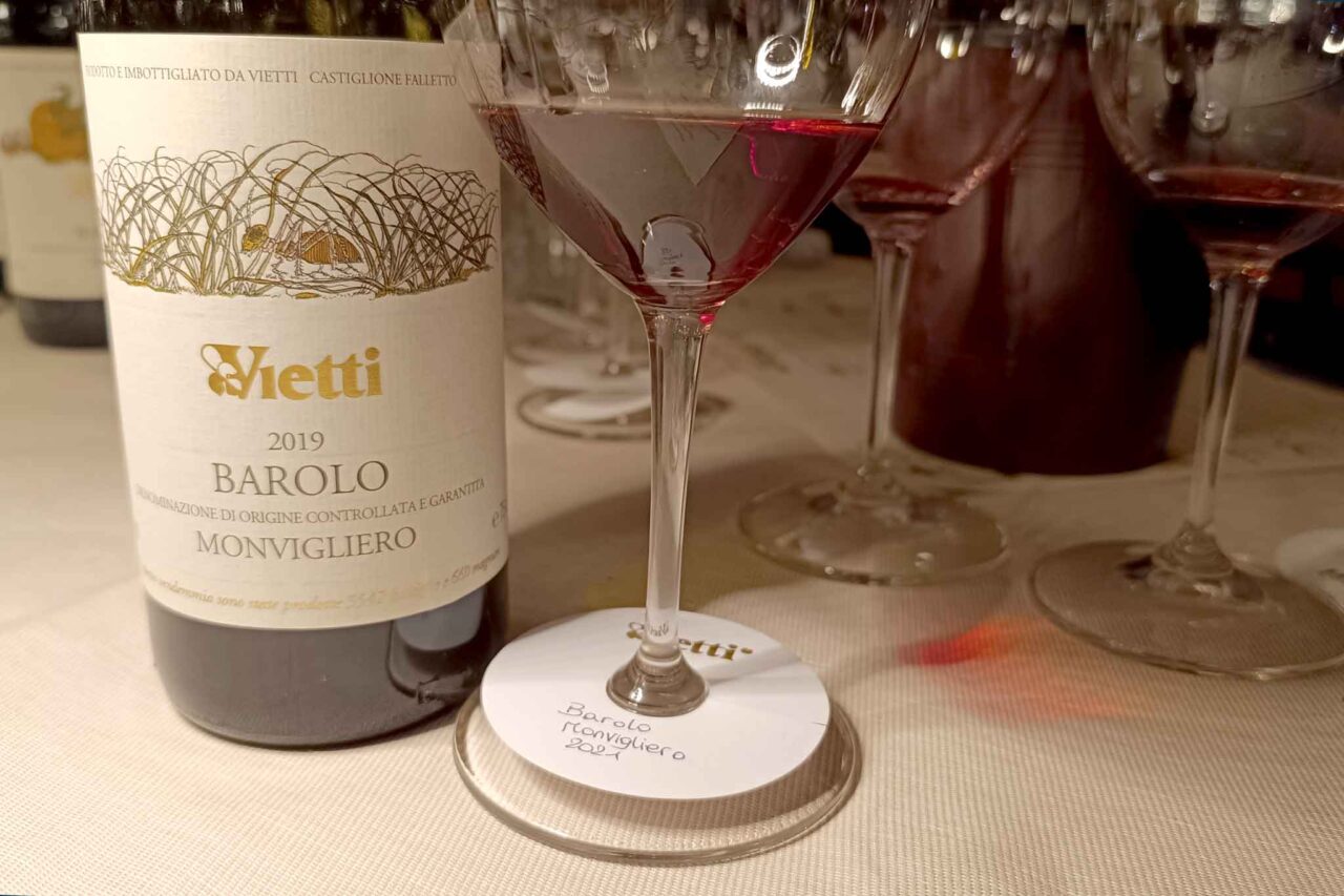 Barolo Monvigliero di cantina Vietti