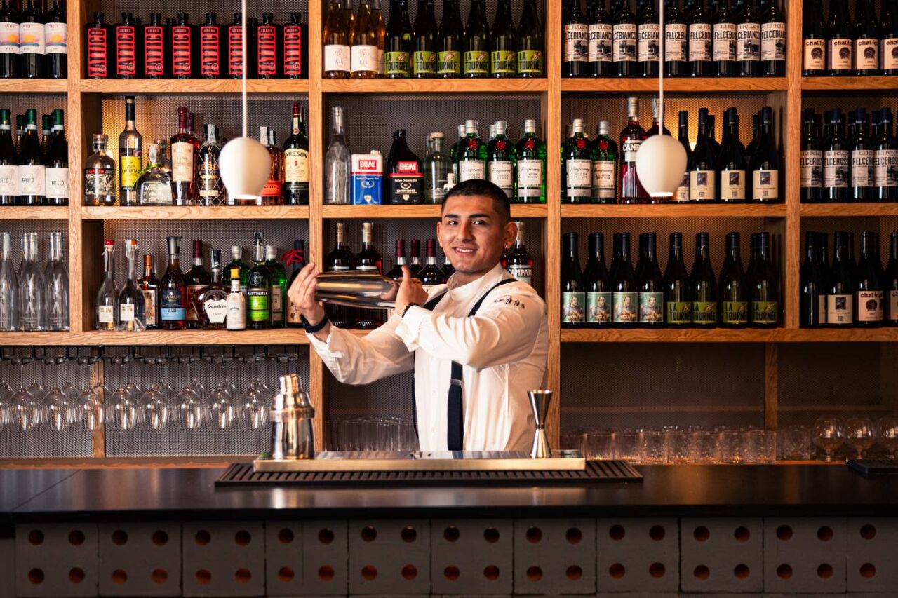 bartender gianluca simon