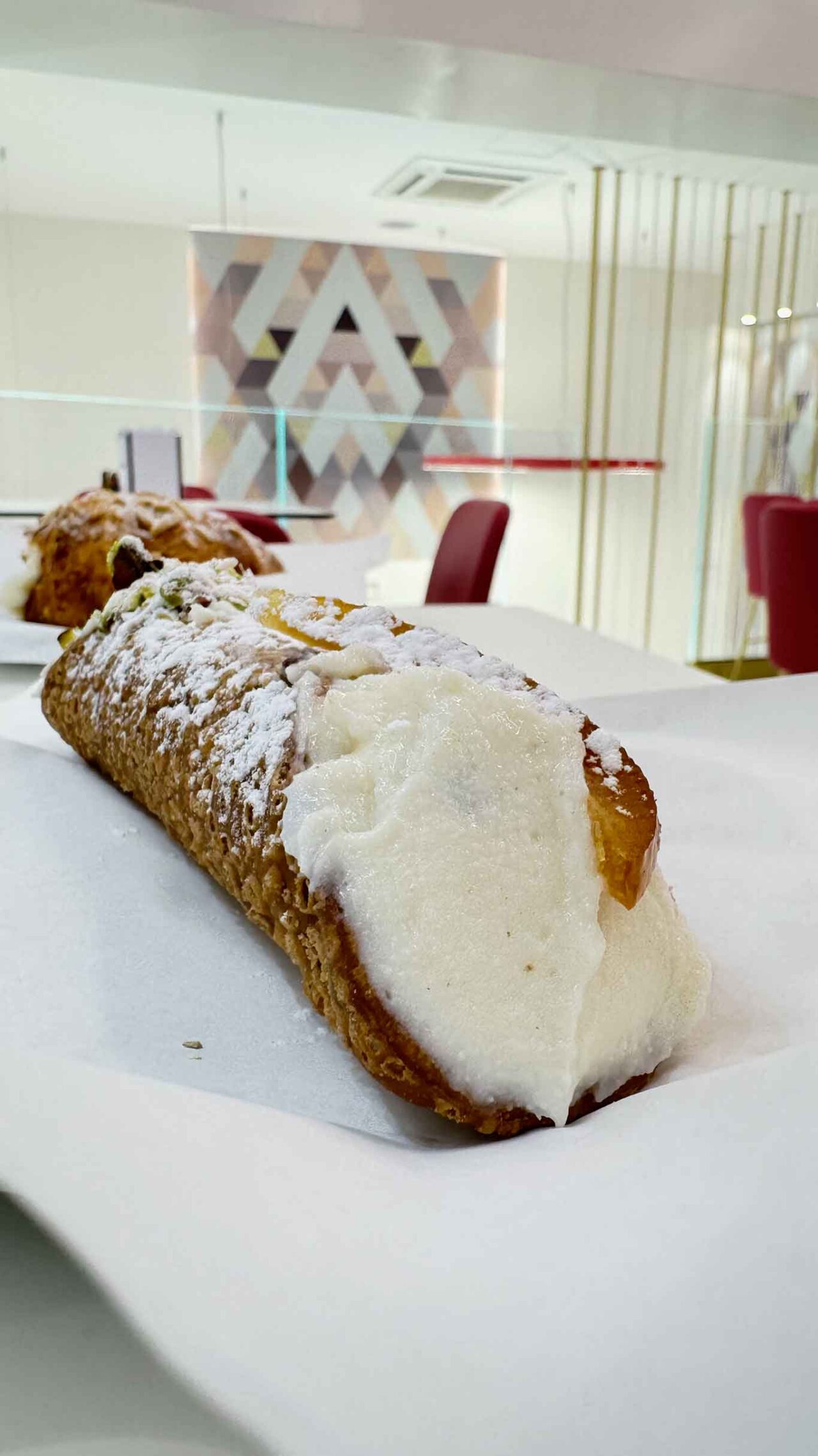 cannoli a Palermo: pasticceria Sciampagna